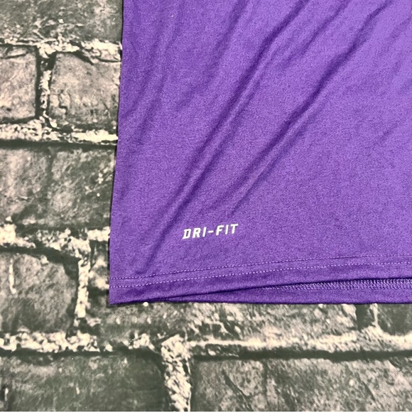 Nike Dri-Fit Kobe Bryant Men’s Mamba Purple Short Sleeve T Shirt XL NEW - Picture 5 of 6